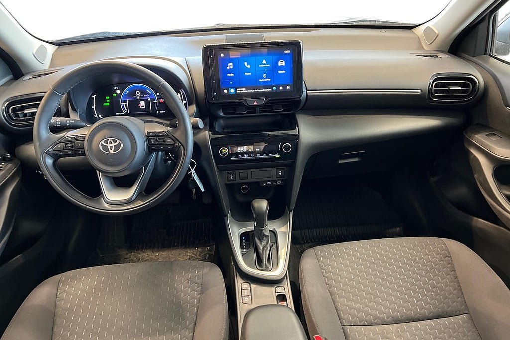 Vehicle Image 10
