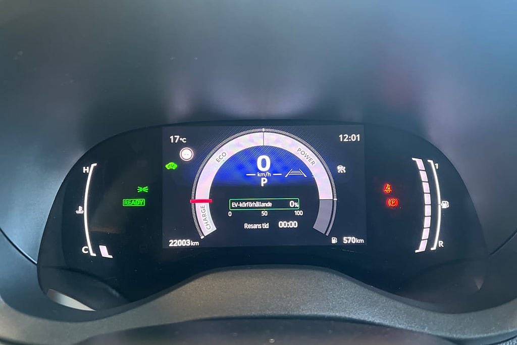 Vehicle Image 16