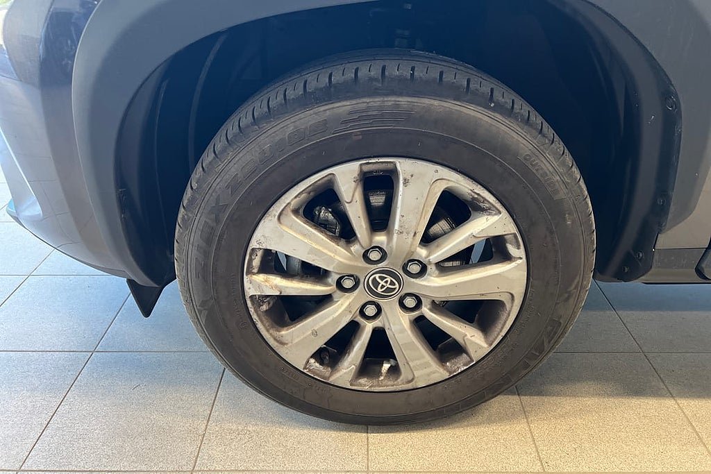 Vehicle Image 17