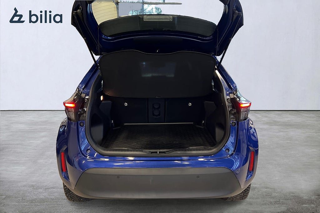 Vehicle Image 11