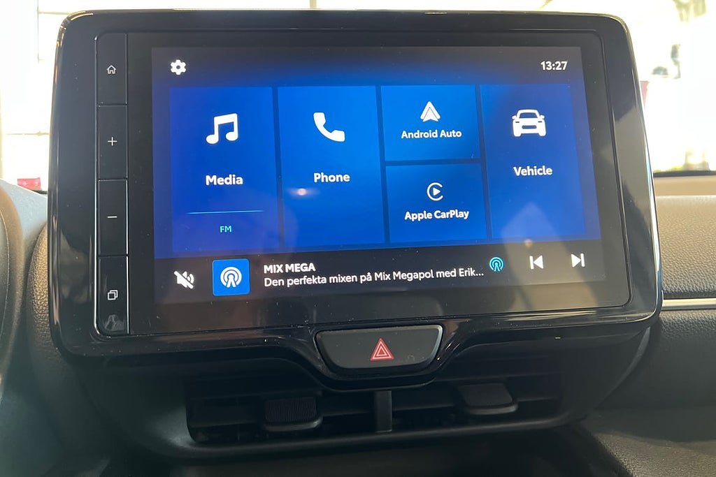 Vehicle Image 15