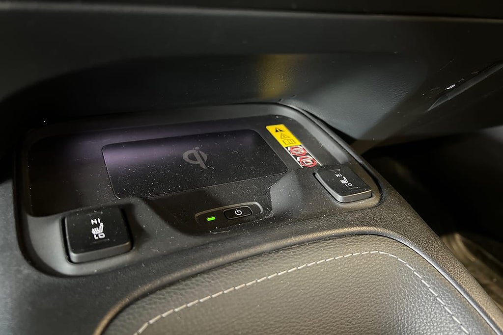 Vehicle Image 21