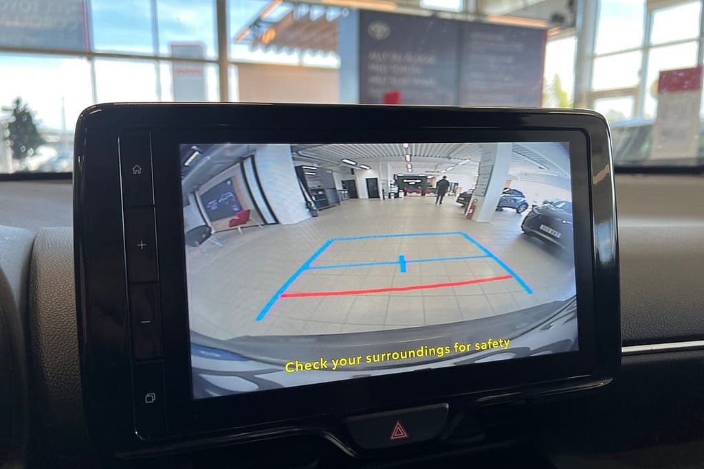 Vehicle Image 21