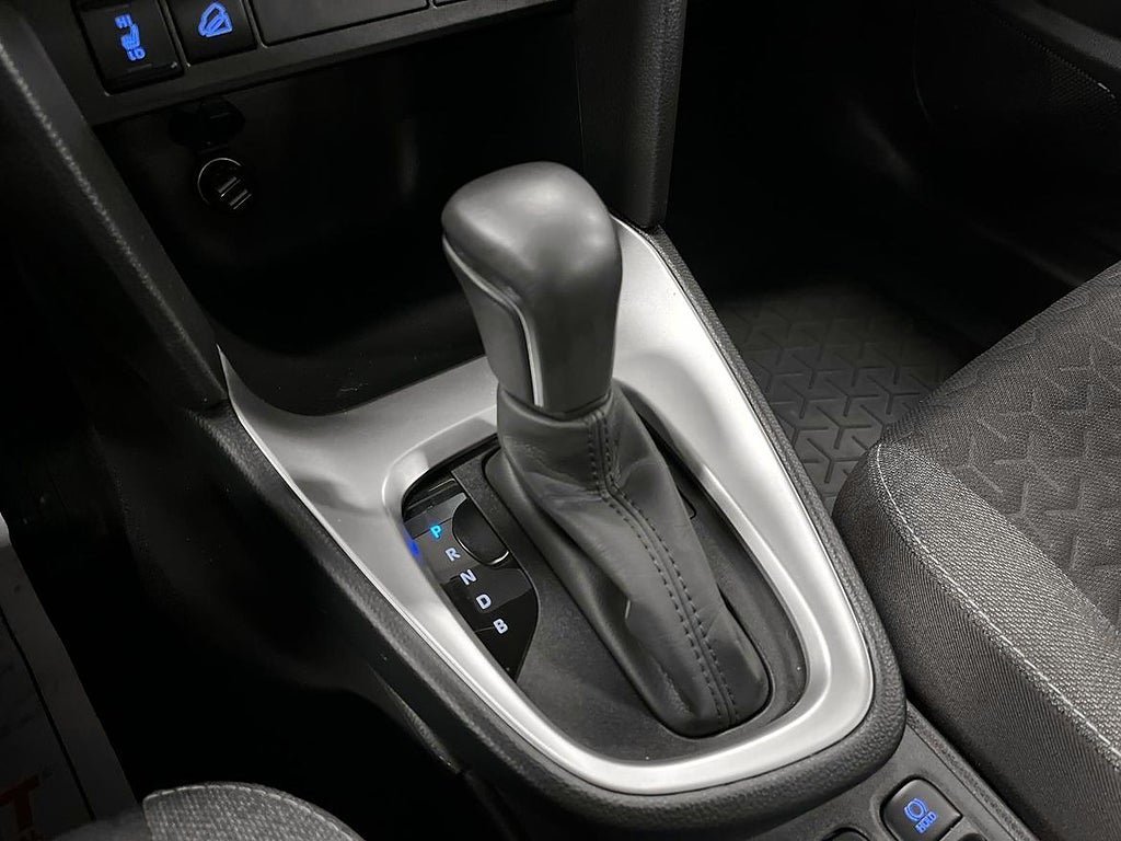 Vehicle Image 18
