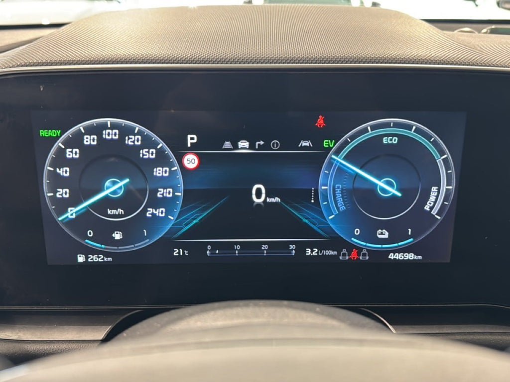 Vehicle Image 10