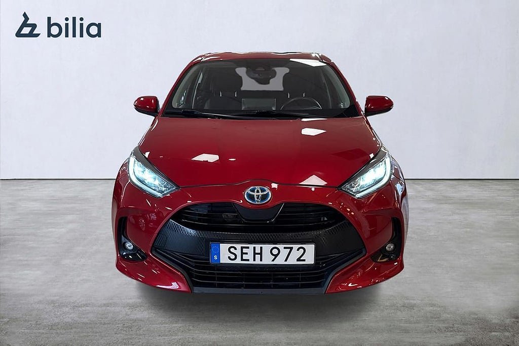 Vehicle Image 6