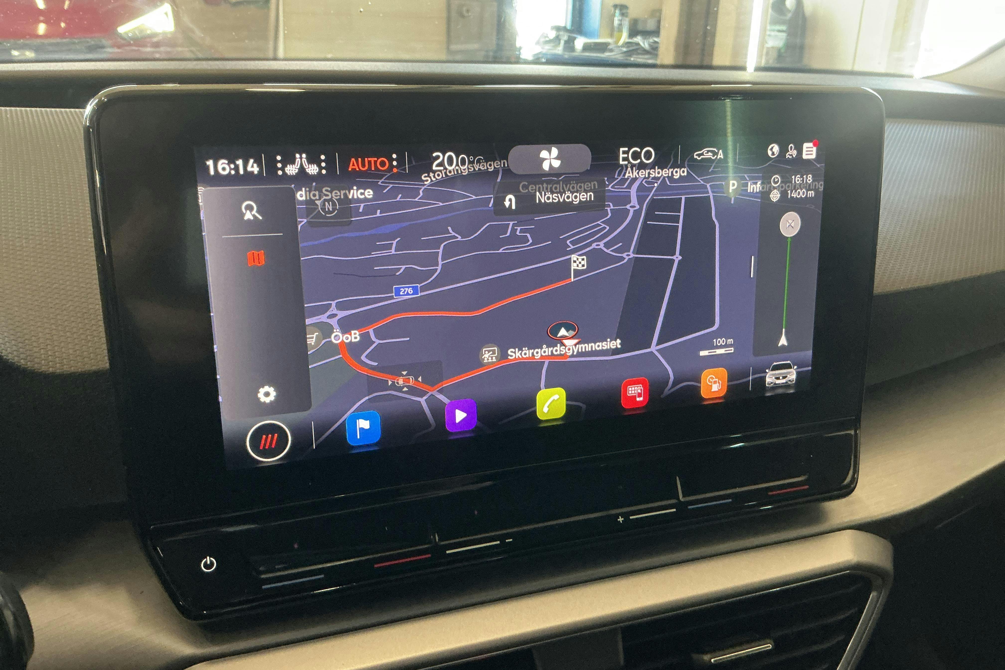 Vehicle Image 11