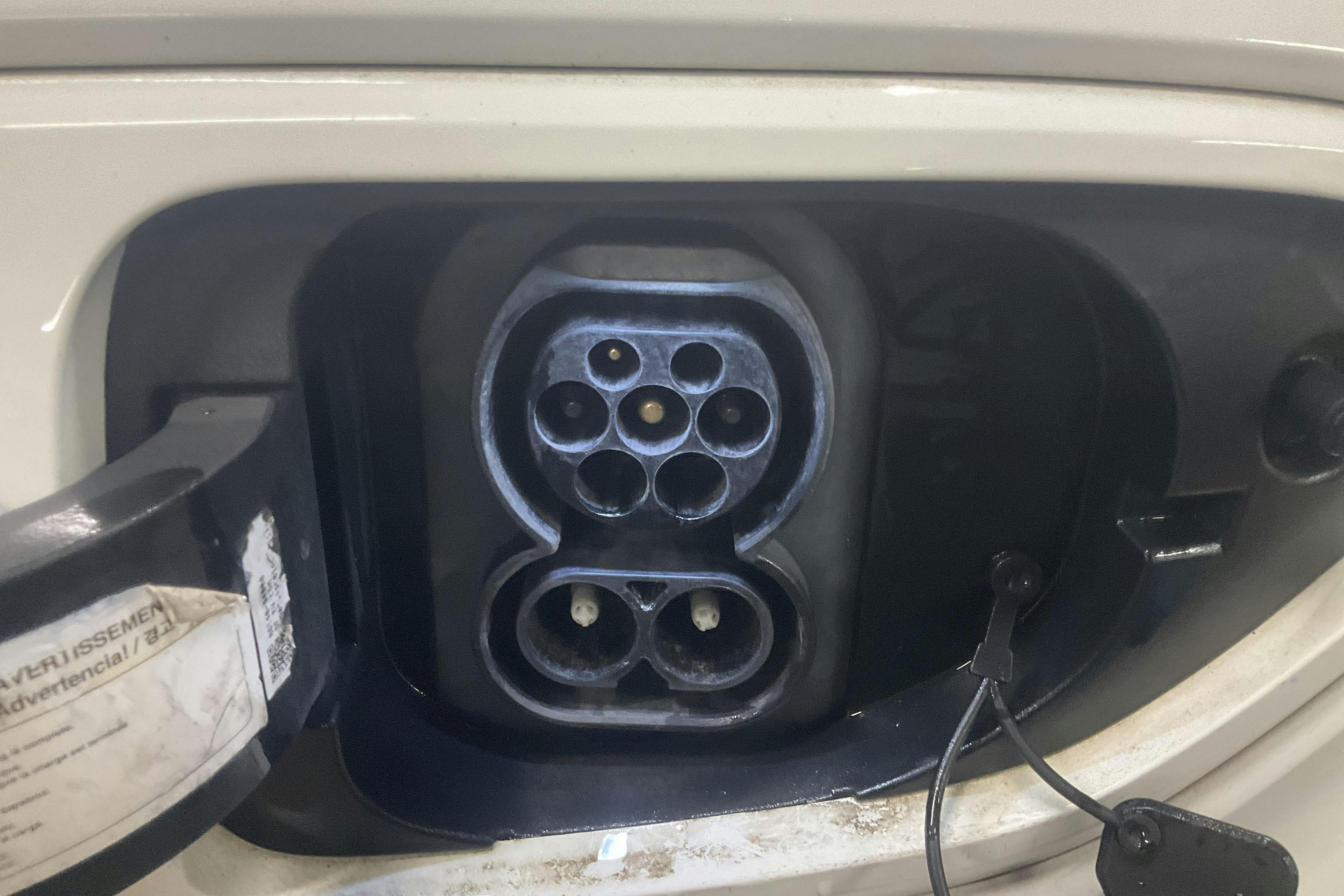 Vehicle Image 17