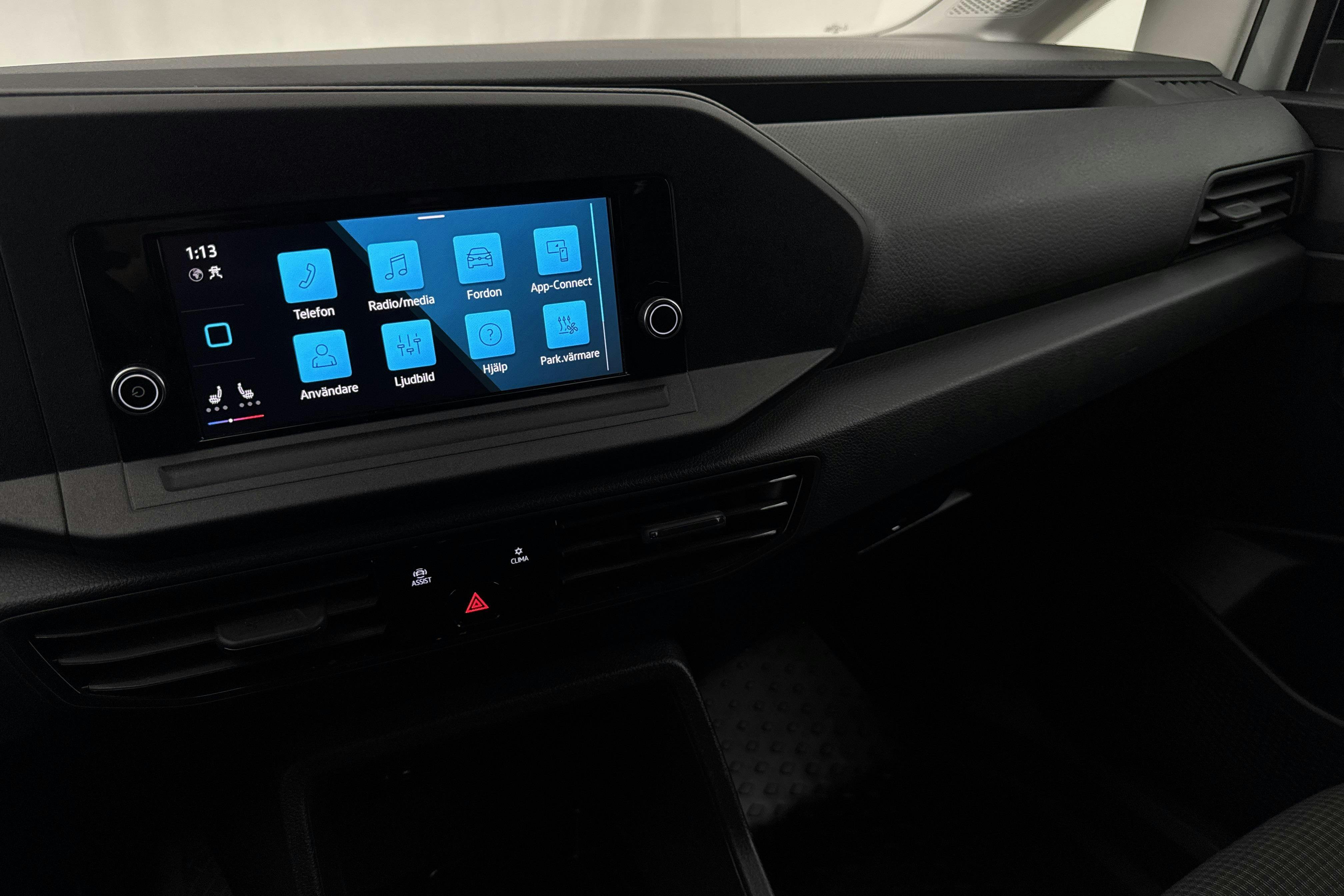 Vehicle Image 14
