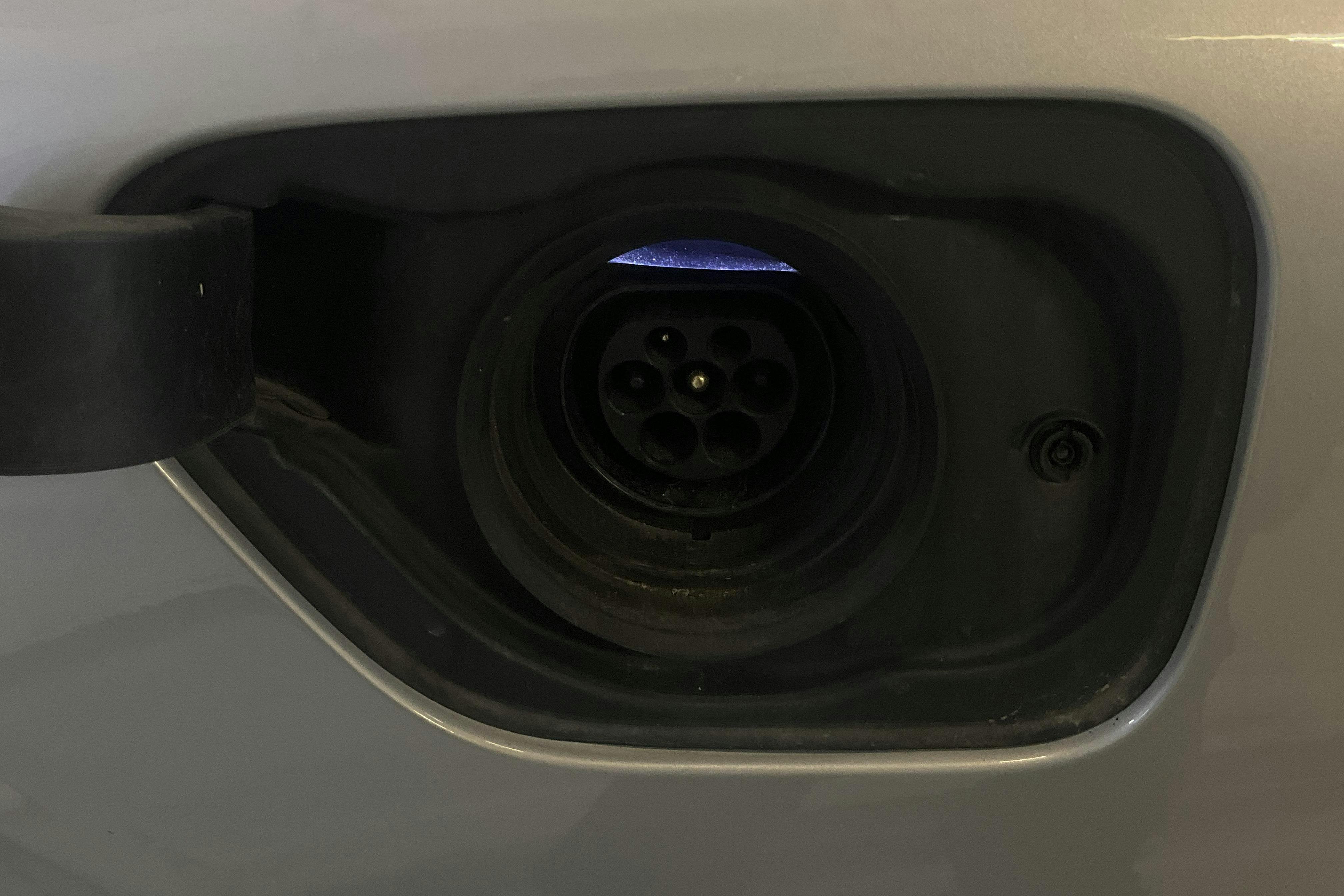 Vehicle Image 13
