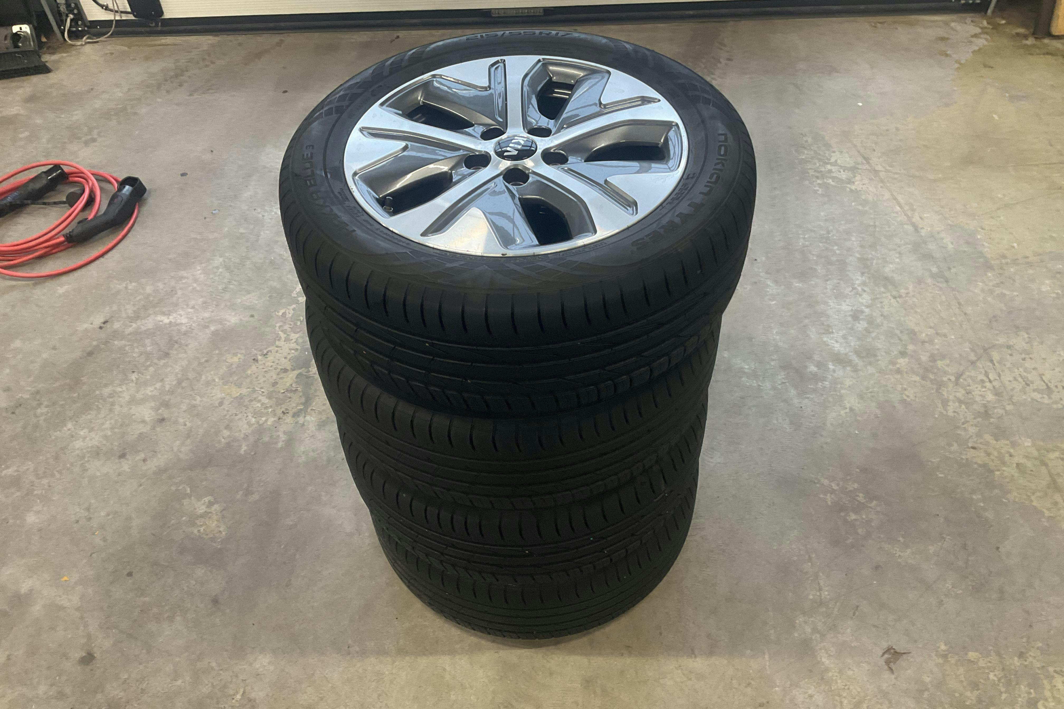 Vehicle Image 18