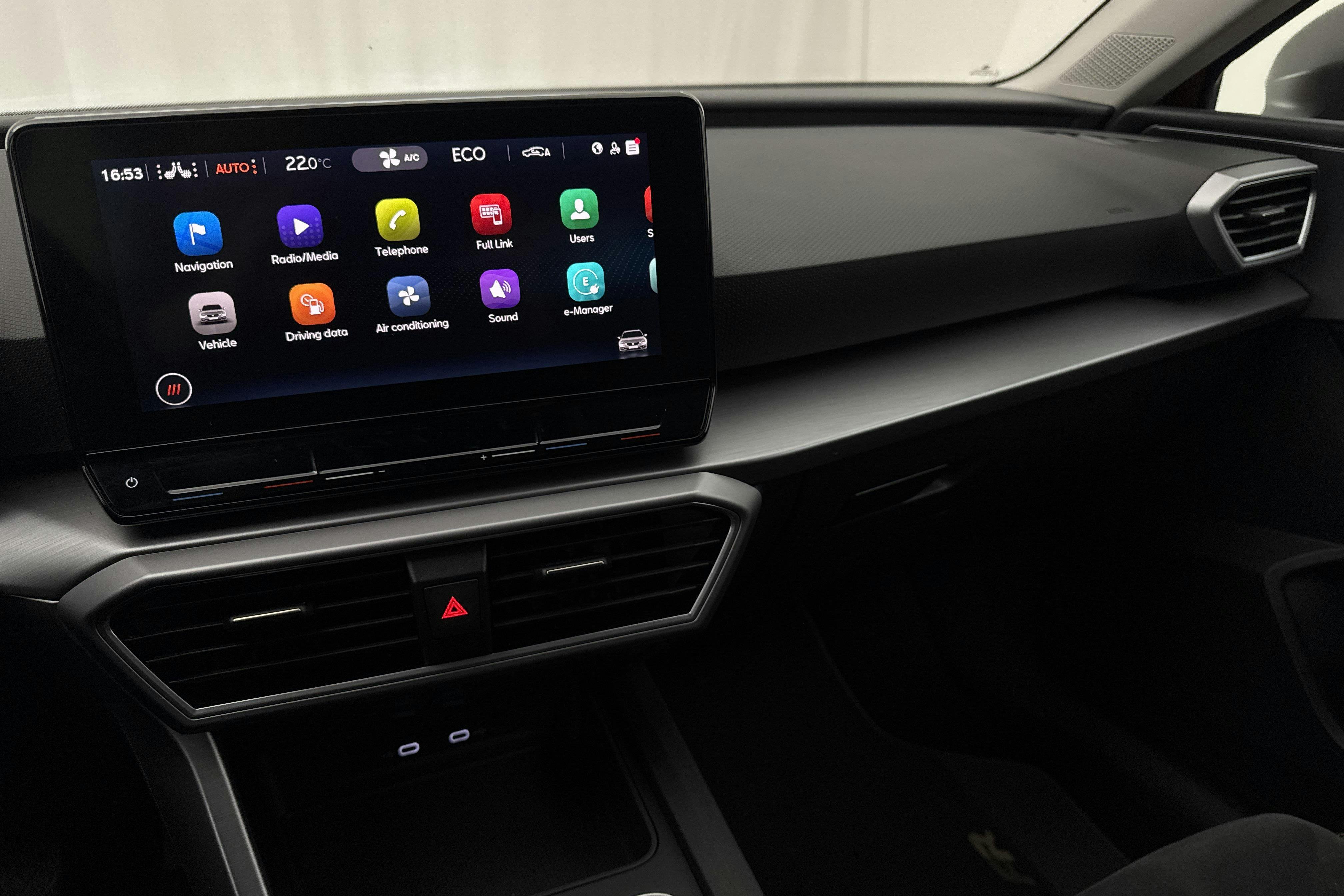 Vehicle Image 15