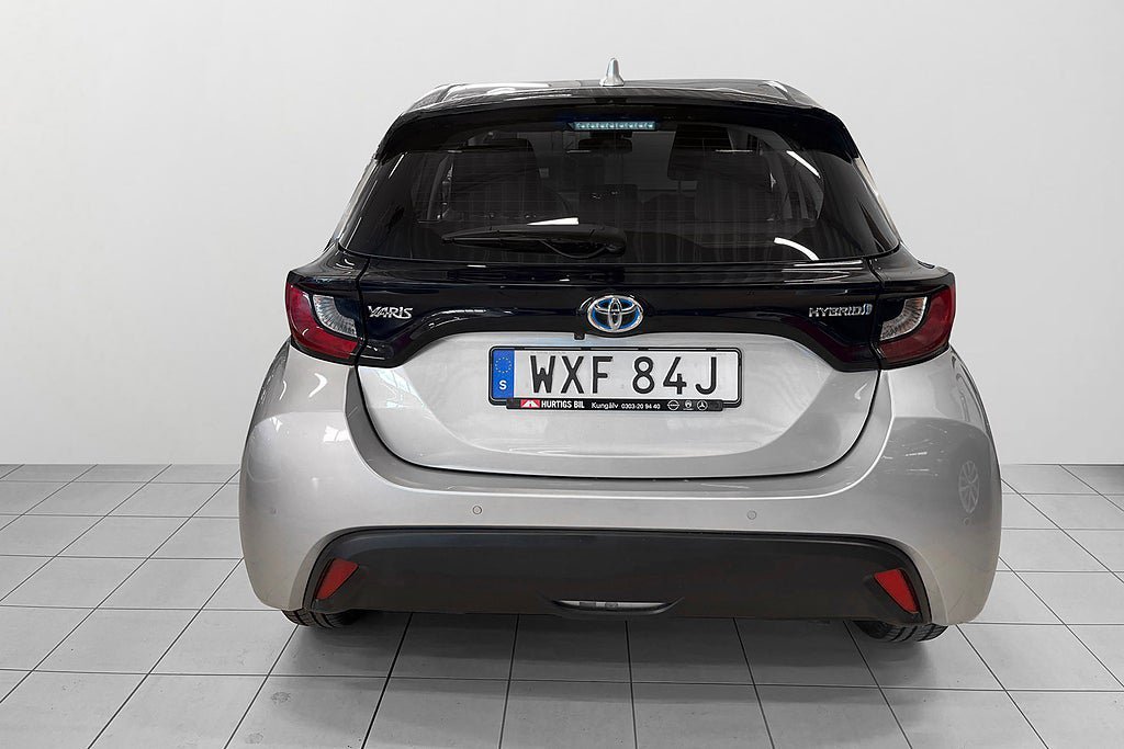 Vehicle Image 7