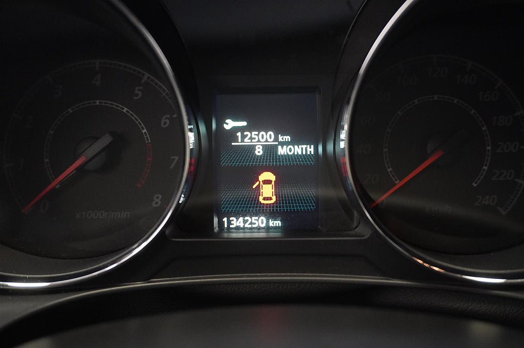 Vehicle Image 8