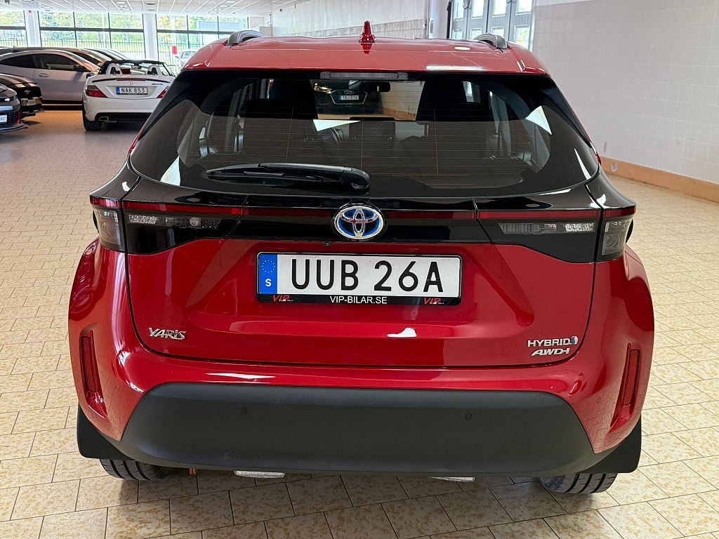 Vehicle Image 6