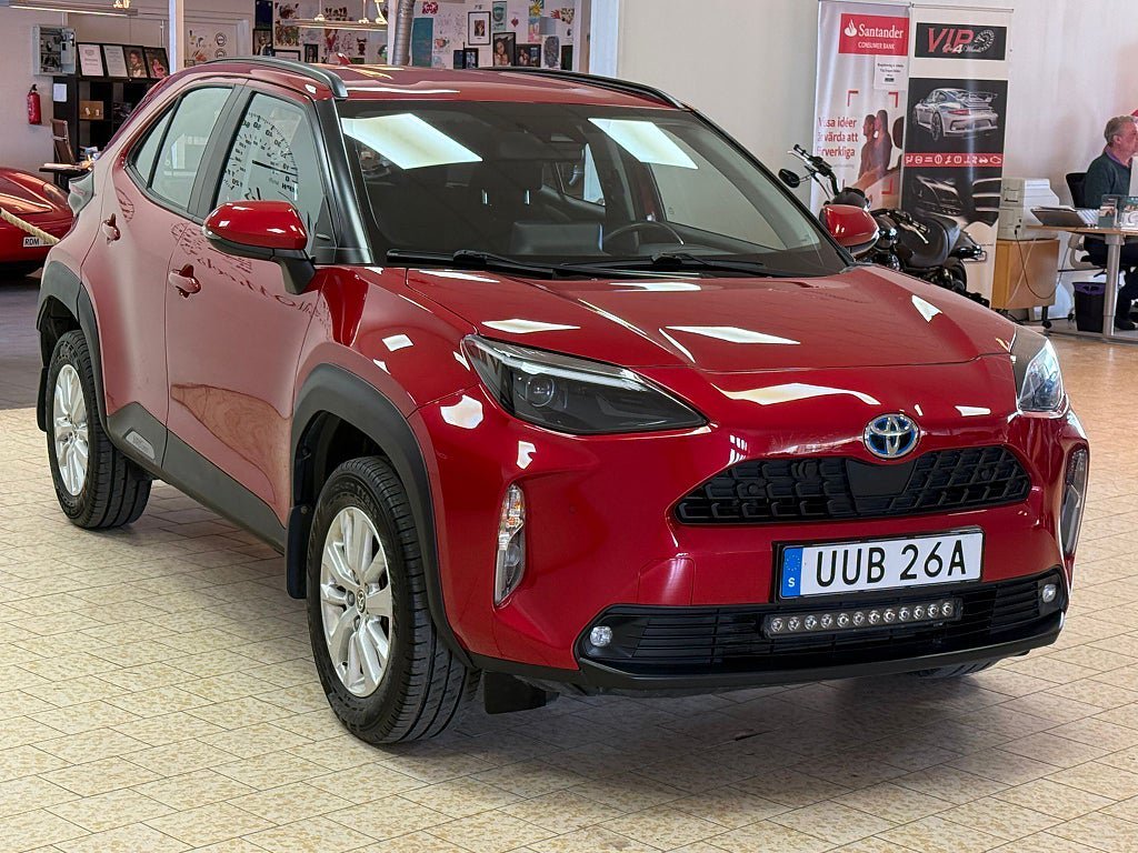 Vehicle Image 9