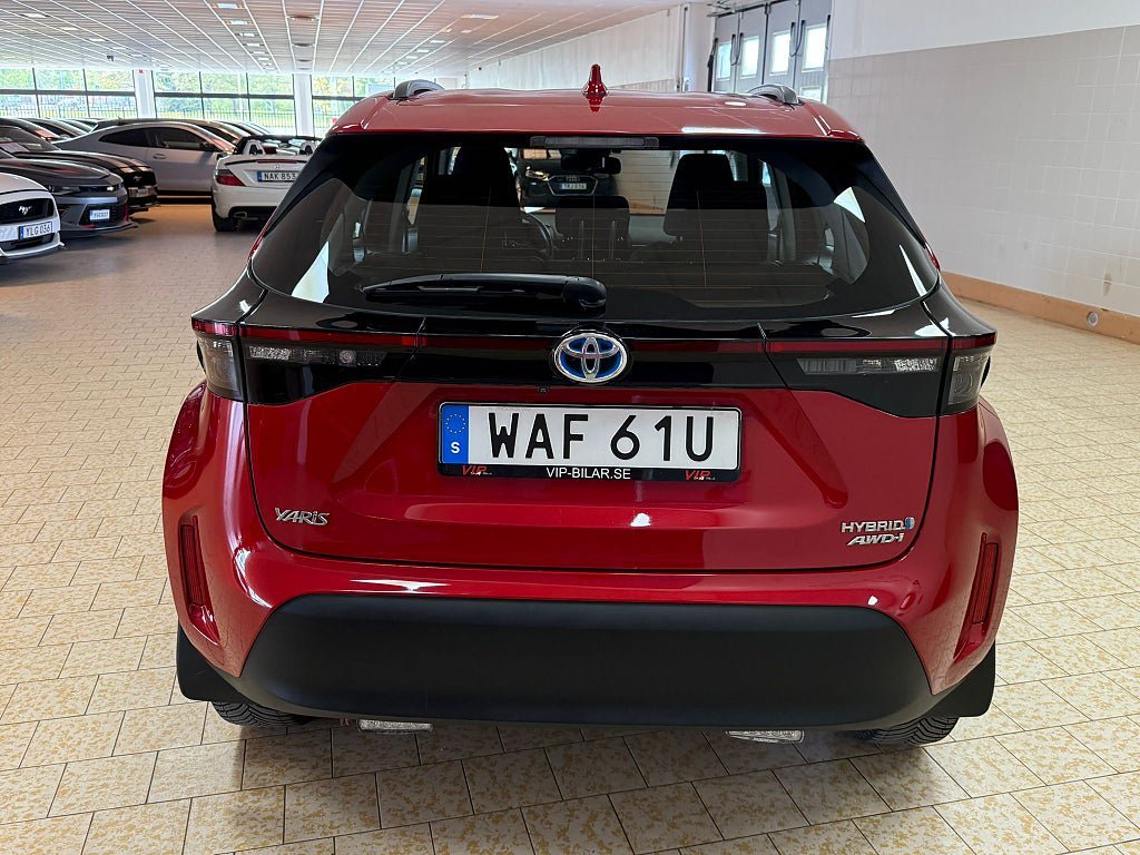Vehicle Image 6