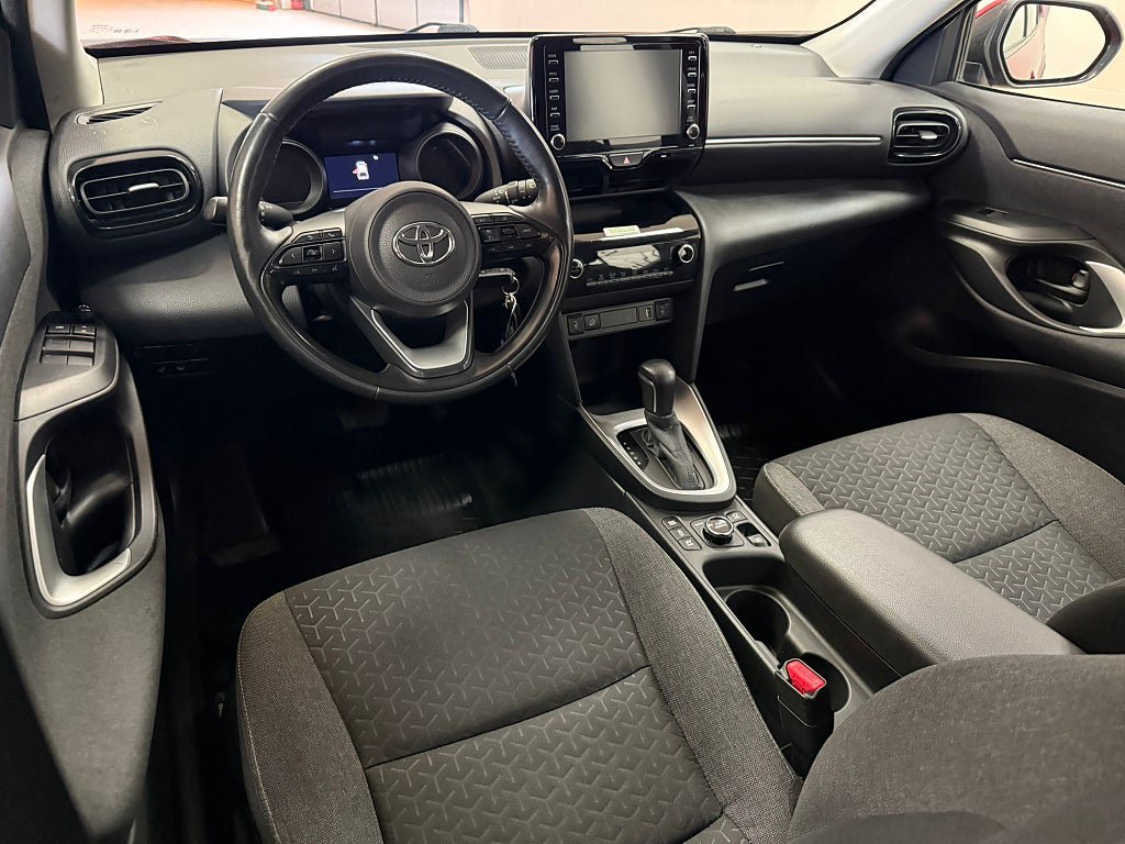 Vehicle Image 14