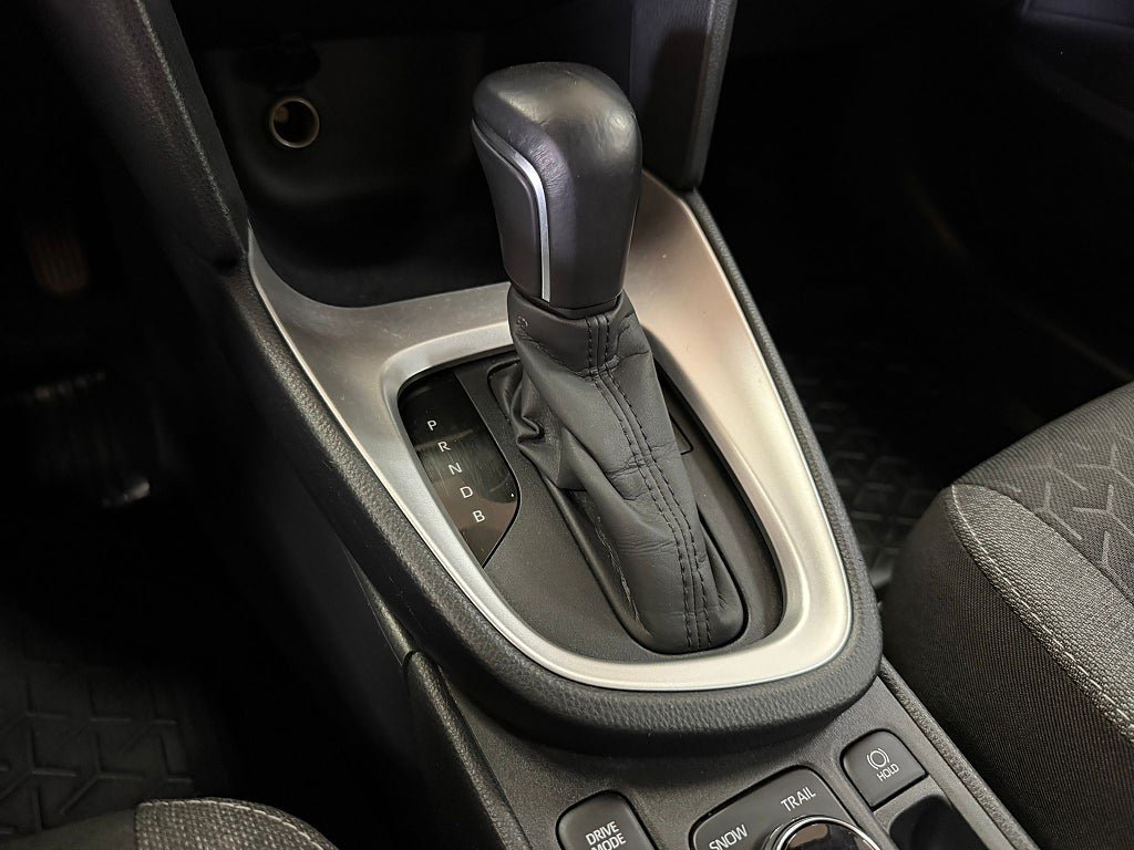Vehicle Image 19