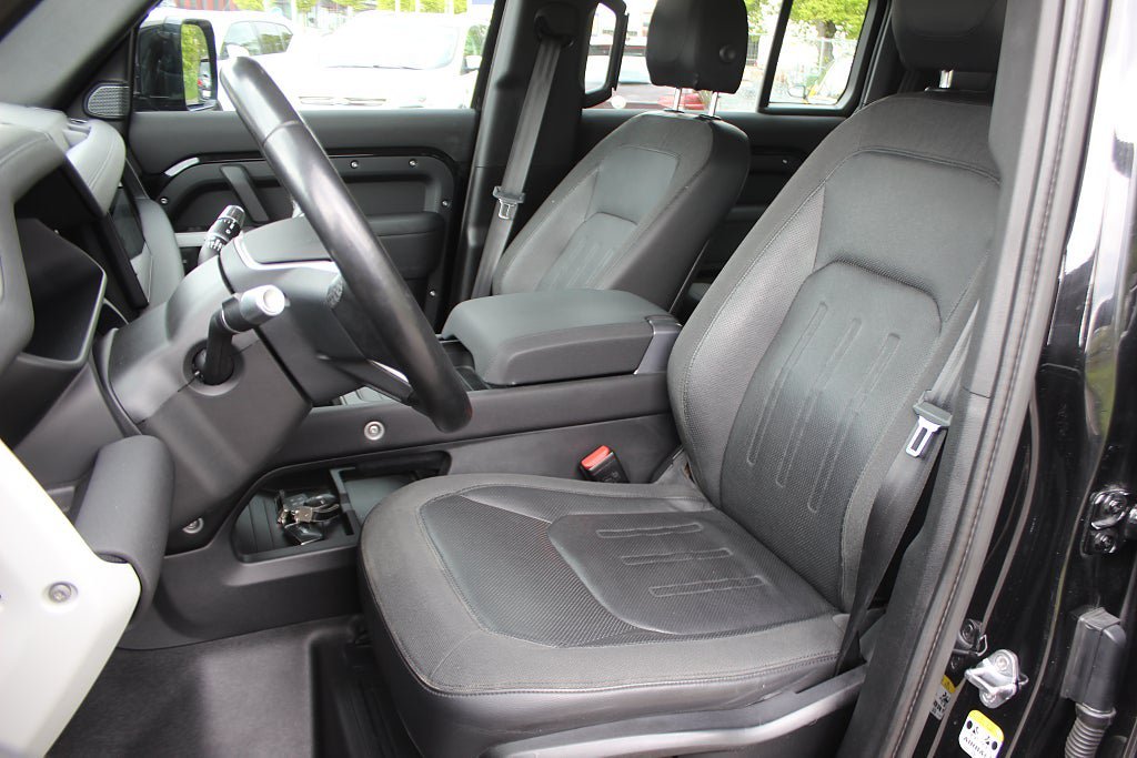 Vehicle Image 19