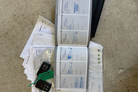 Vehicle Image 21