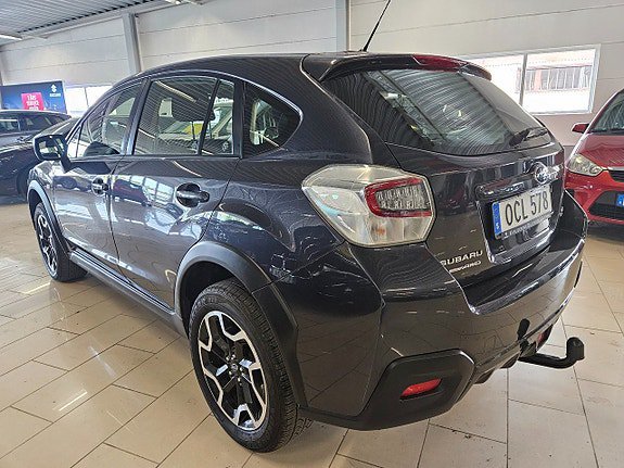 Vehicle Image 9