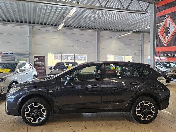 Vehicle Image 10
