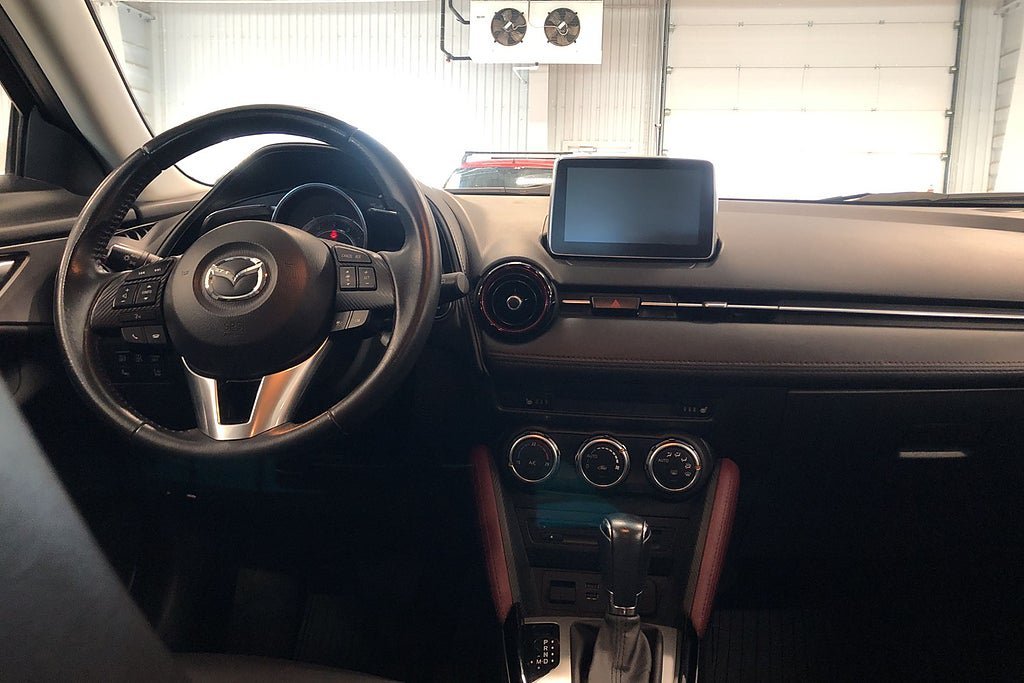 Vehicle Image 9