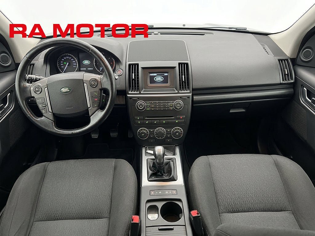 Vehicle Image 10
