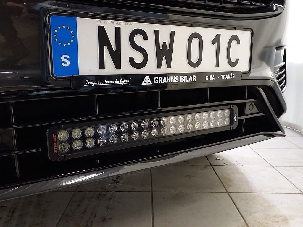 Vehicle Image 24