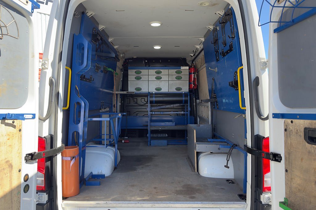 Vehicle Image 8