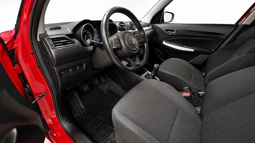 Vehicle Image 14