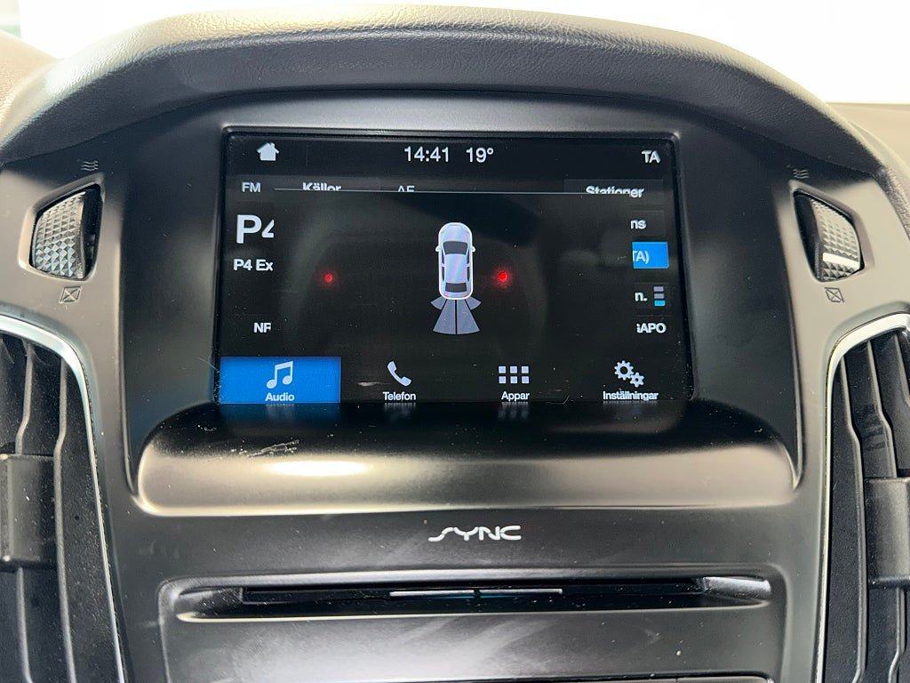 Vehicle Image 18