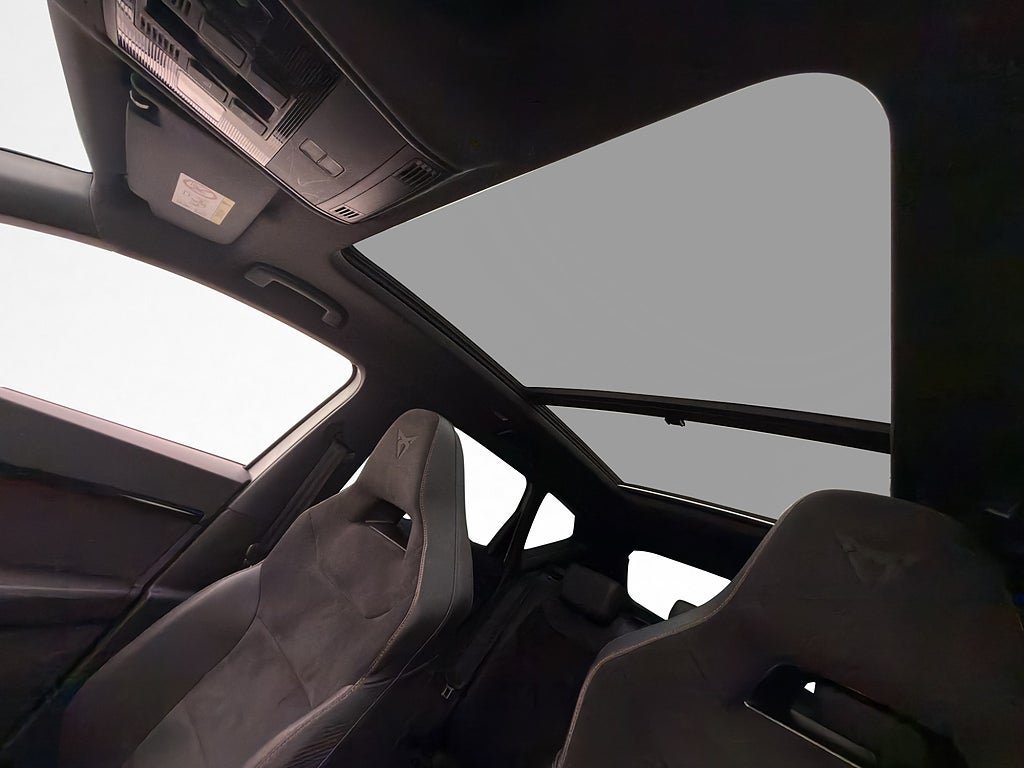 Vehicle Image 38