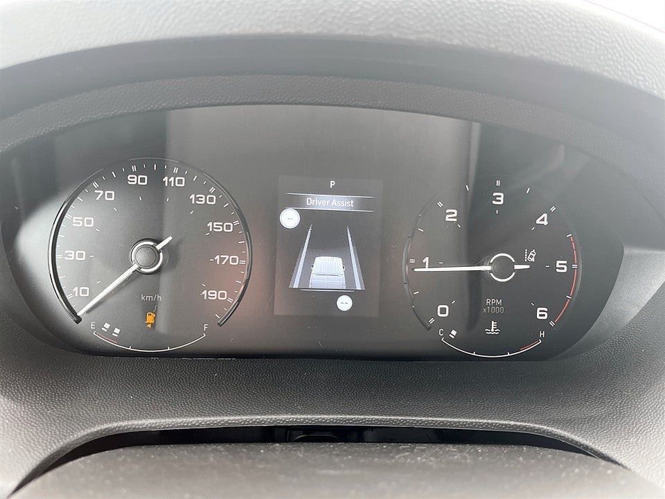 Vehicle Image 10