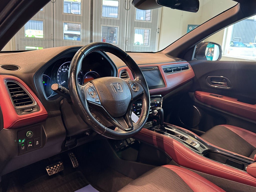Vehicle Image 7