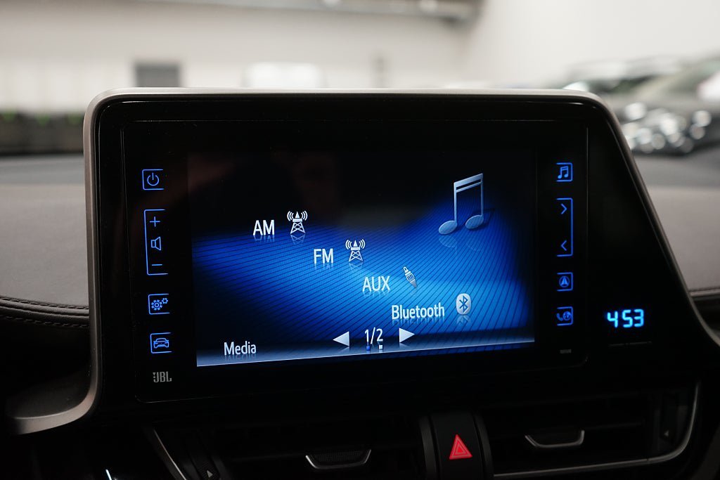 Vehicle Image 15