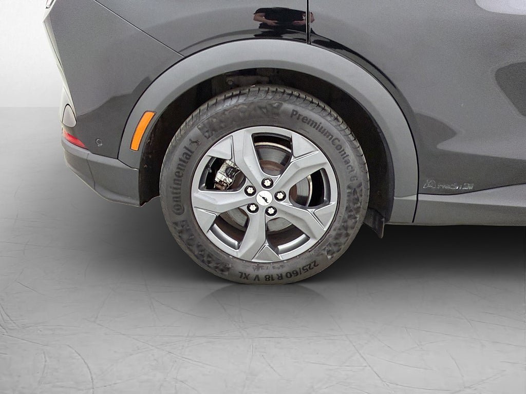 Vehicle Image 35