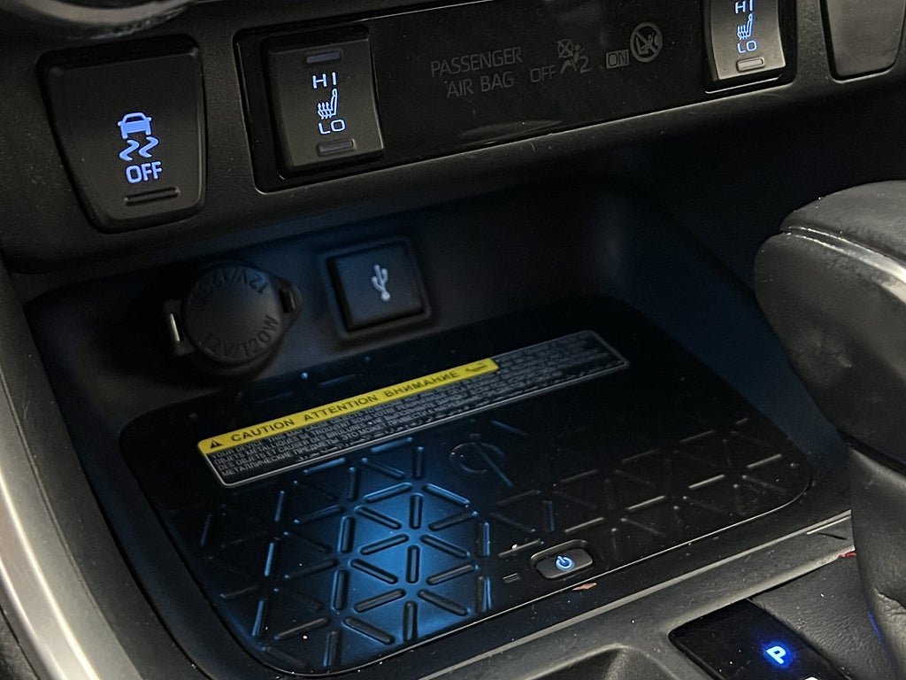 Vehicle Image 32