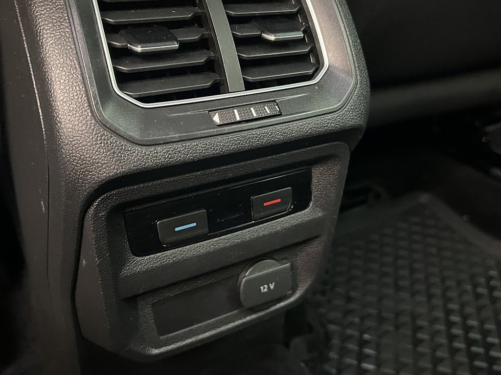 Vehicle Image 27