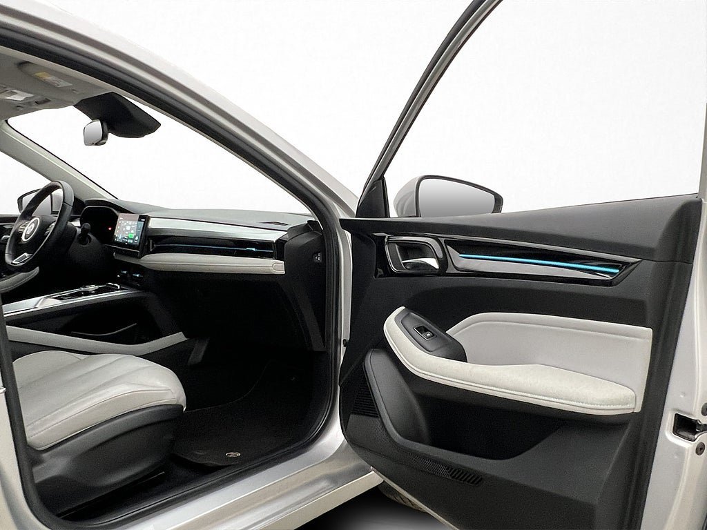 Vehicle Image 20
