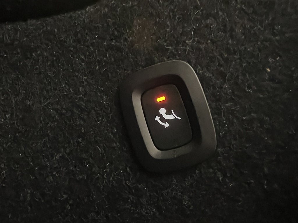 Vehicle Image 28