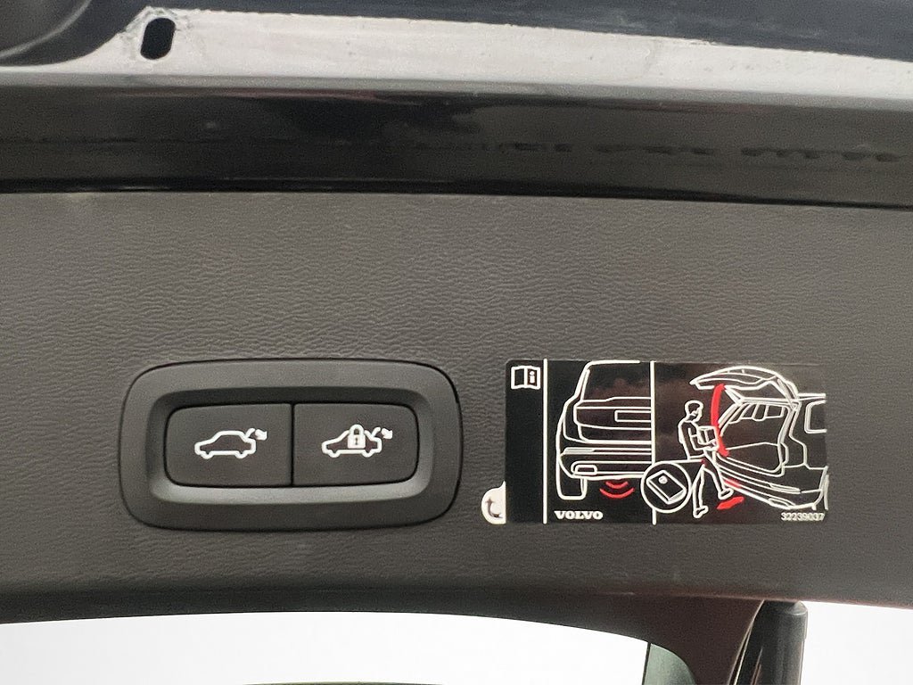 Vehicle Image 29