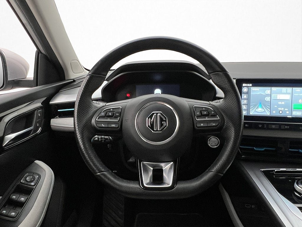 Vehicle Image 24