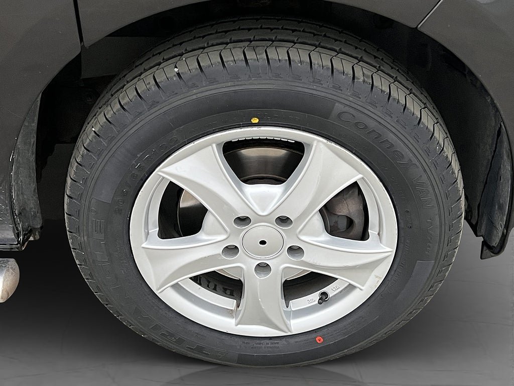 Vehicle Image 31