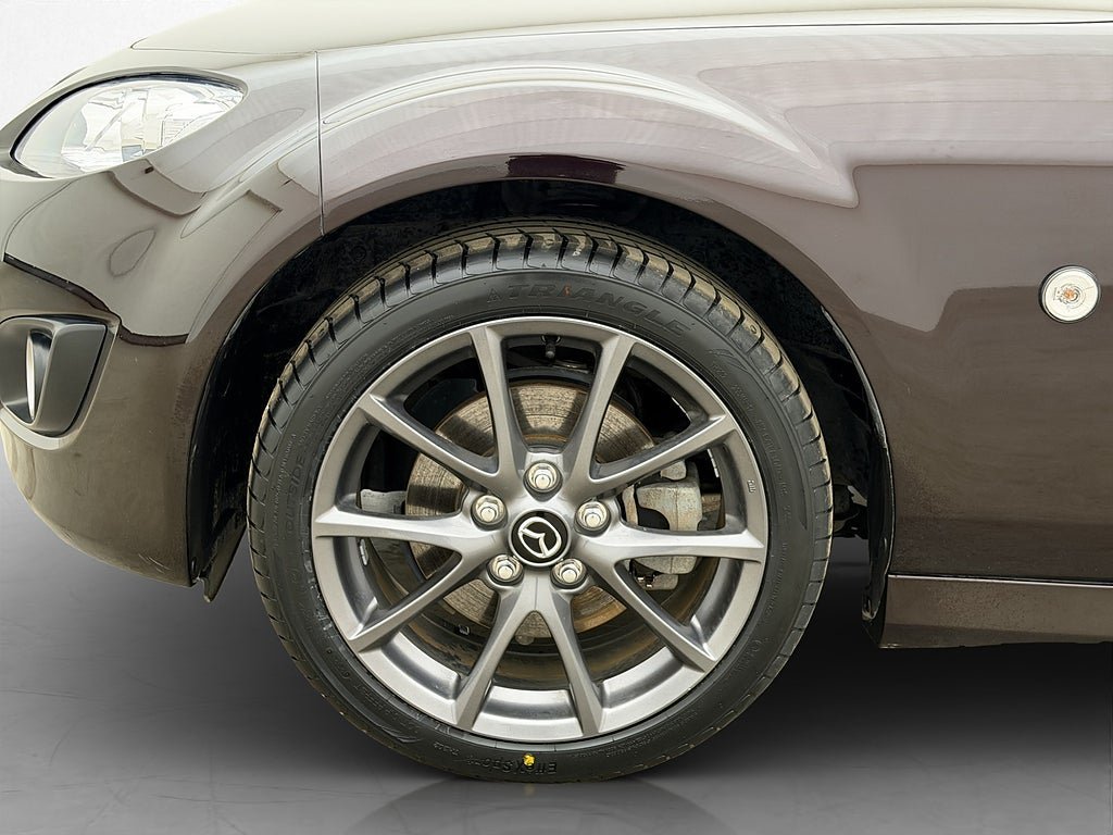 Vehicle Image 19