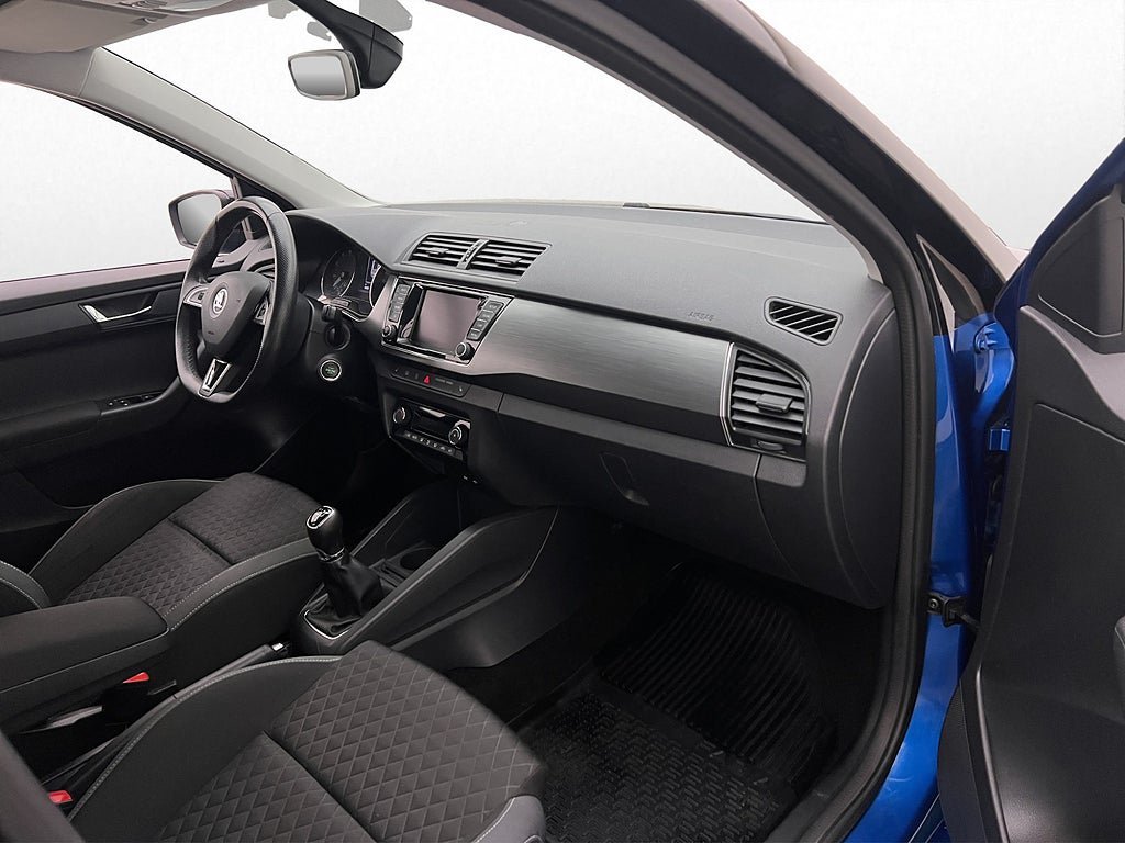 Vehicle Image 23