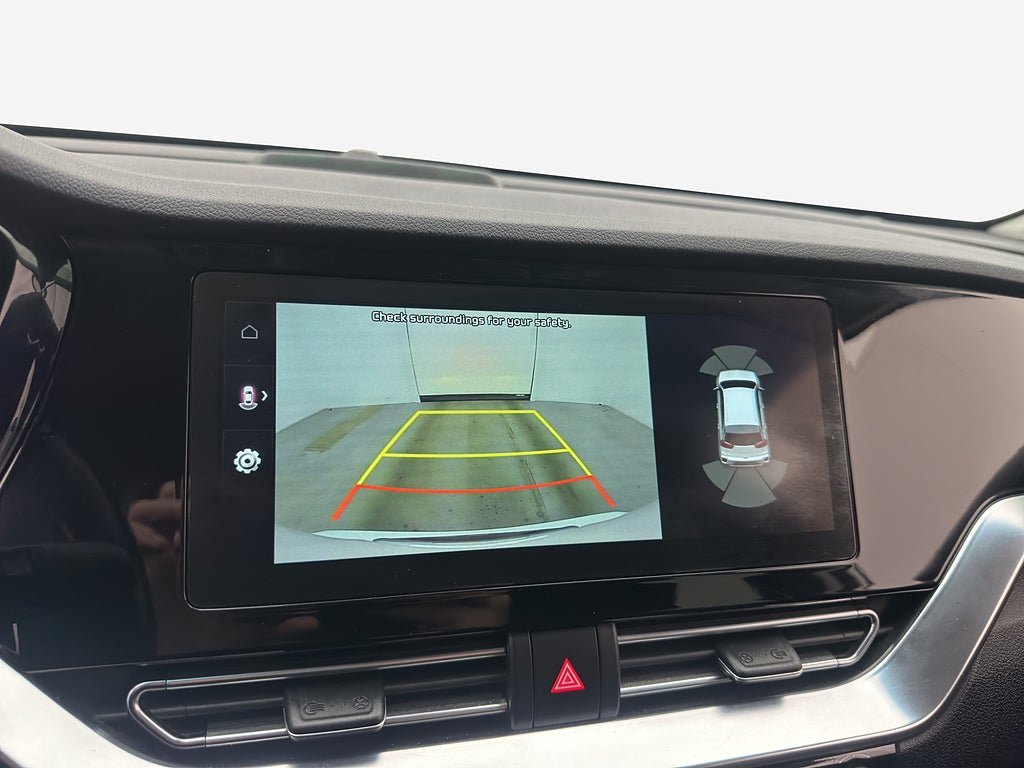 Vehicle Image 17
