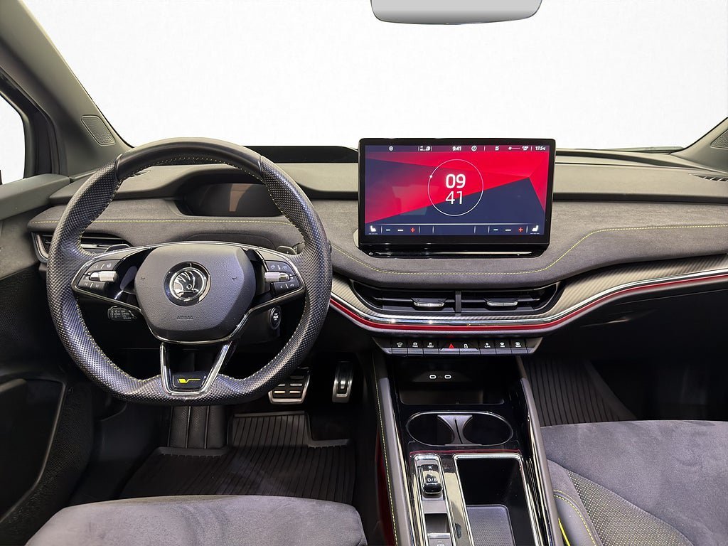 Vehicle Image 17