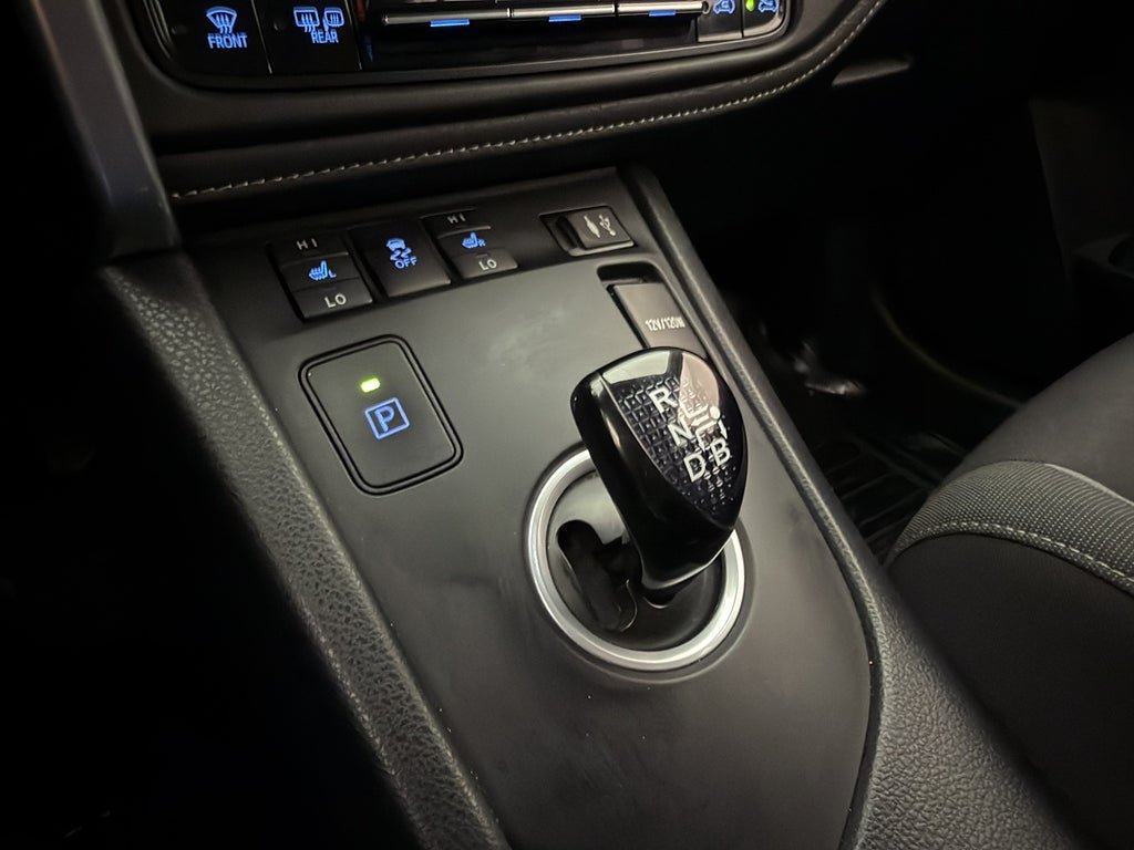Vehicle Image 18